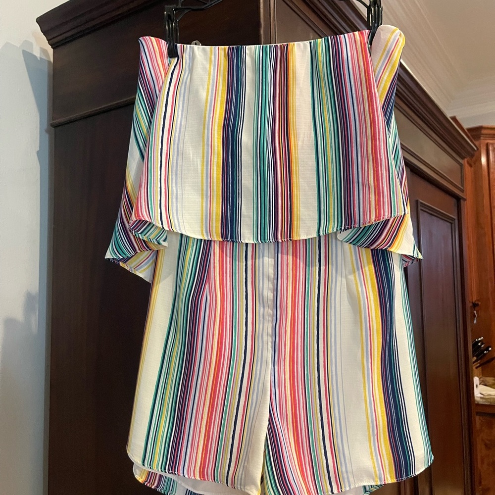 Girls Boutique Brand DO+BE Romper size Medium